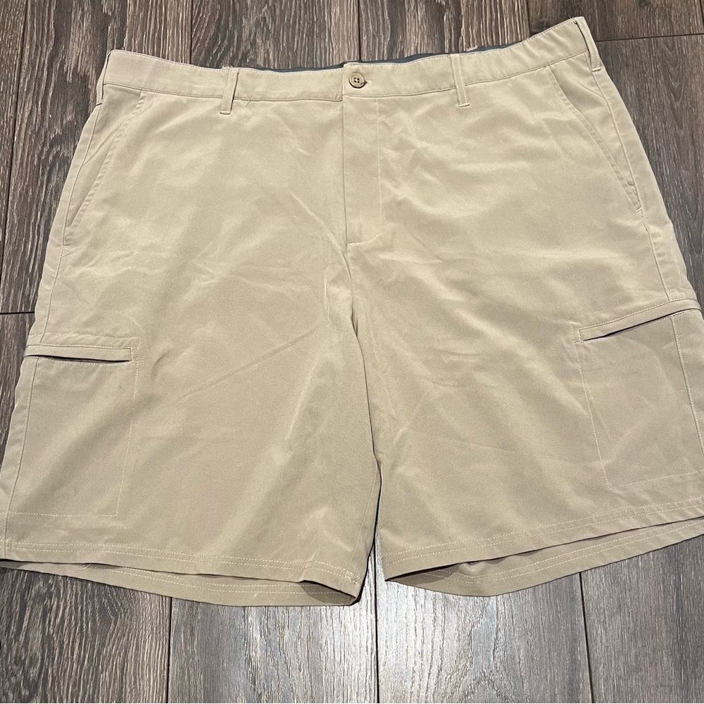 Architect Golf Shorts Size 44